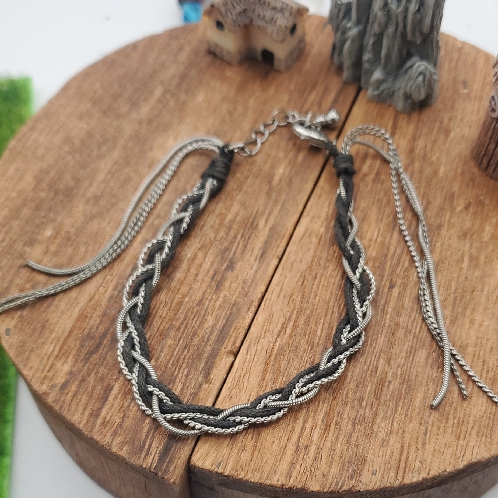 Braided Black and Silver Tone Grunge Y2k Bracelet B3419